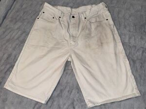 Men’s White Denim Levi 569 Shorts-Size 38